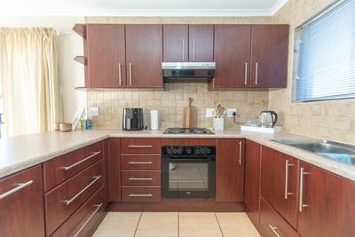 Townhouse For Sale in Parsons Ridge, Port Elizabeth