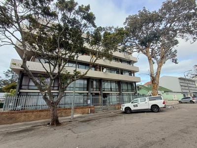 Apartment / Flat For Sale in Port Elizabeth, Port Elizabeth