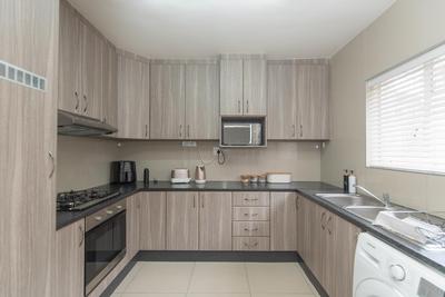 Townhouse For Sale in Kabega Park, Port Elizabeth