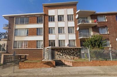 Apartment / Flat For Sale in Port Elizabeth Central, Port Elizabeth