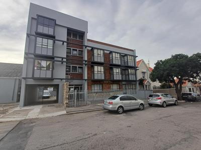 Apartment / Flat For Sale in Port Elizabeth Central, Port Elizabeth