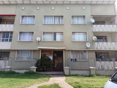 Apartment / Flat For Sale in Port Elizabeth Central, Port Elizabeth