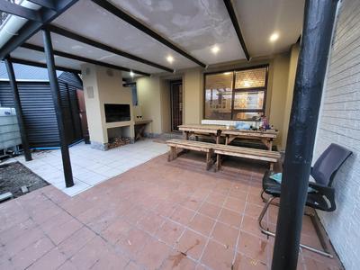 Townhouse For Sale in Lorraine, Port Elizabeth