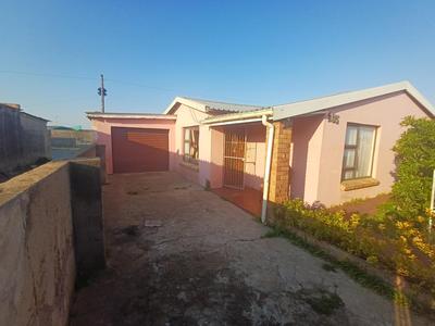 House For Sale in New Brighton, Port Elizabeth