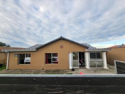 House For Sale in Young Park, Young Park